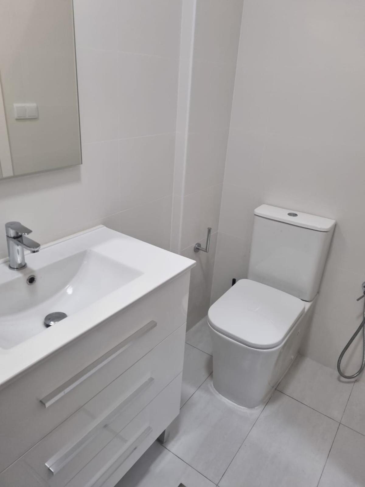 Exclusivo Piso Renovado Apartment *